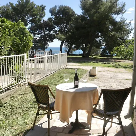 Beachfront Drazen, With Garden And Parking Apartament *